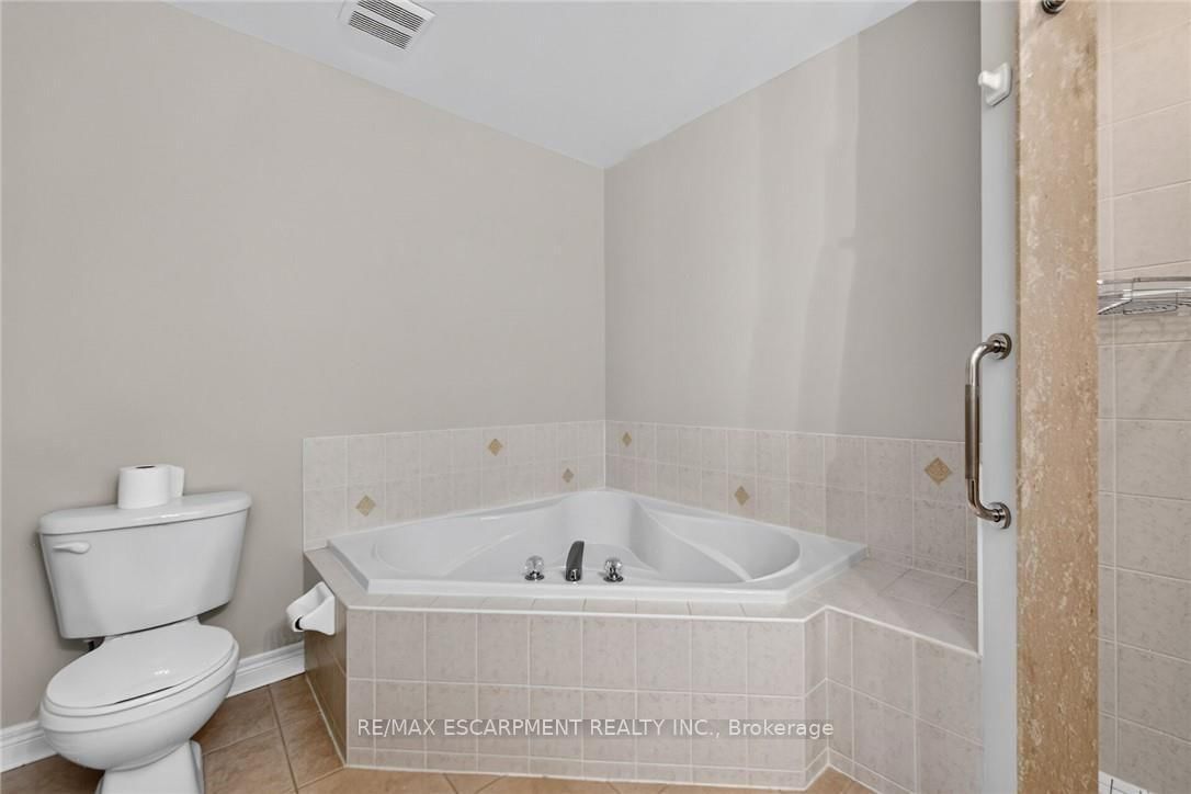 710 Spring Gardens Road • #99 • Burlington, ON photo 20