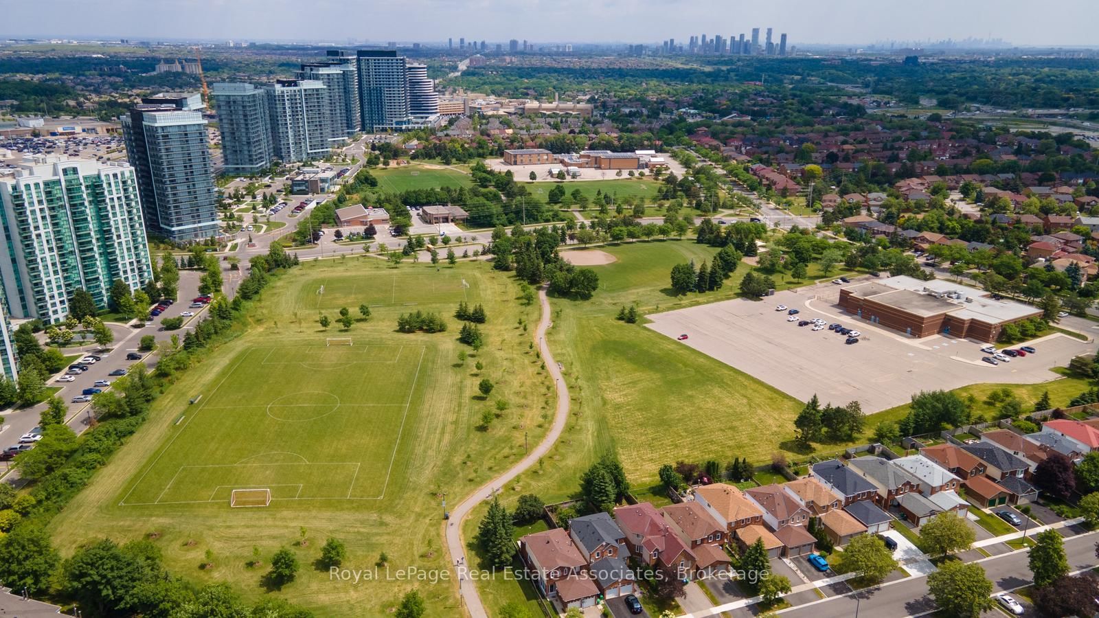 4889 Kimbermount Avenue • #1707 • Mississauga, ON photo 38