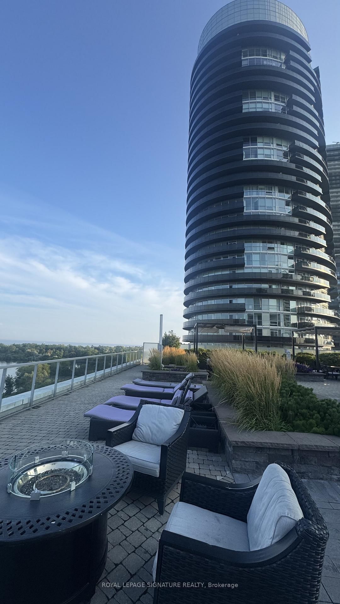 80 Marine Parade Drive • #430 • Toronto, ON photo 13