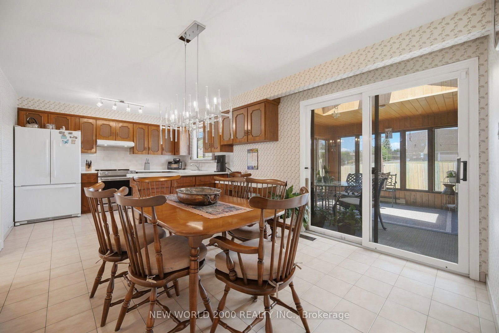 48 Clair Road • Toronto, ON photo 12