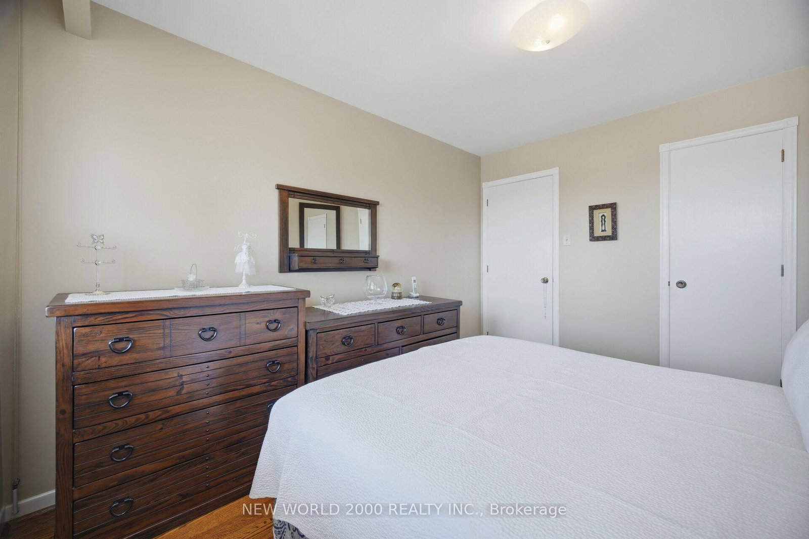 48 Clair Road • Toronto, ON photo 25