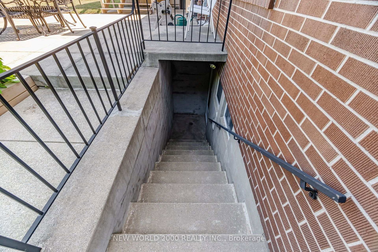 48 Clair Road • Toronto, ON photo 39