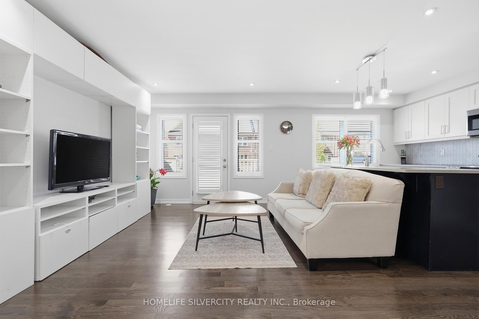 3085 Mistletoe Gardens • Oakville, ON photo 17