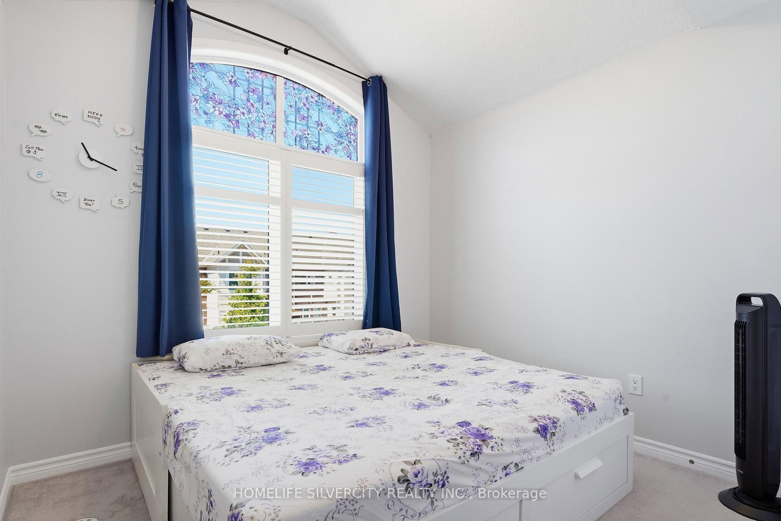 3085 Mistletoe Gardens • Oakville, ON photo 24