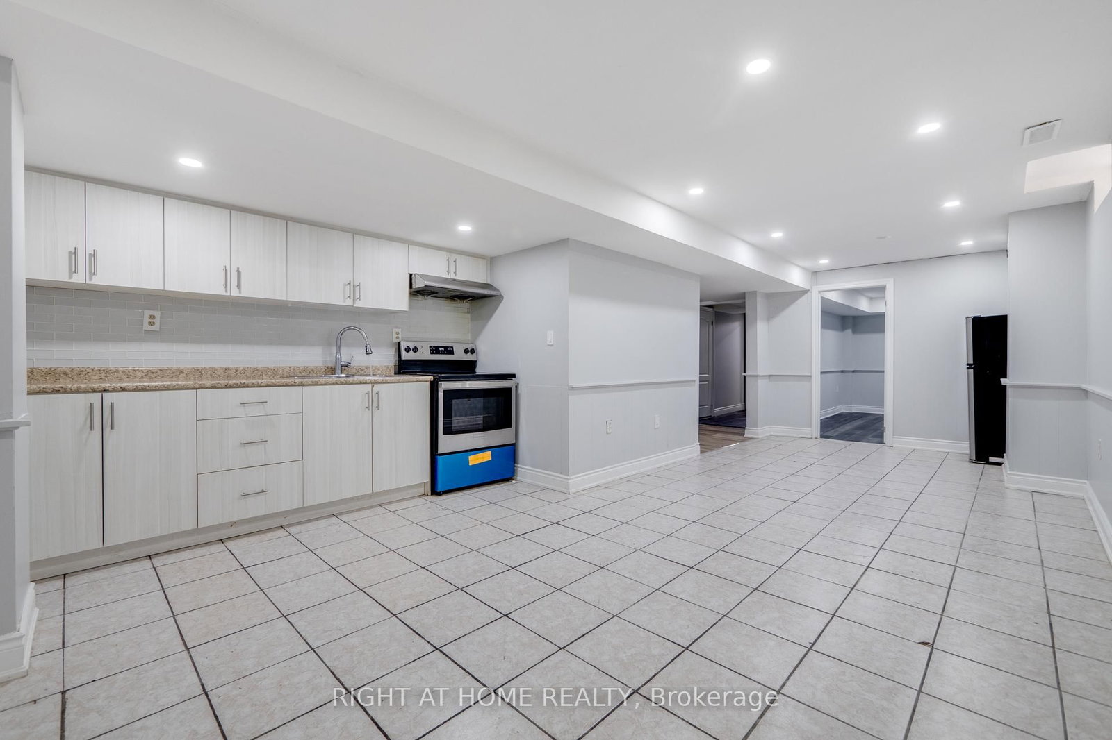 34 Meadowlark Drive • Brampton, ON photo 32