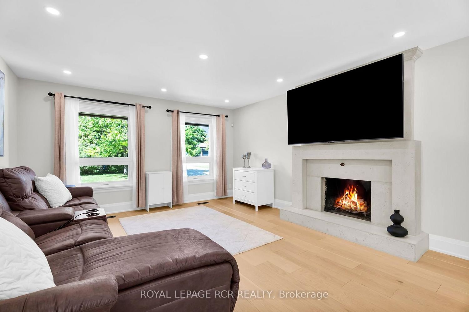 163 Confederation Street • Halton Hills, ON photo 13