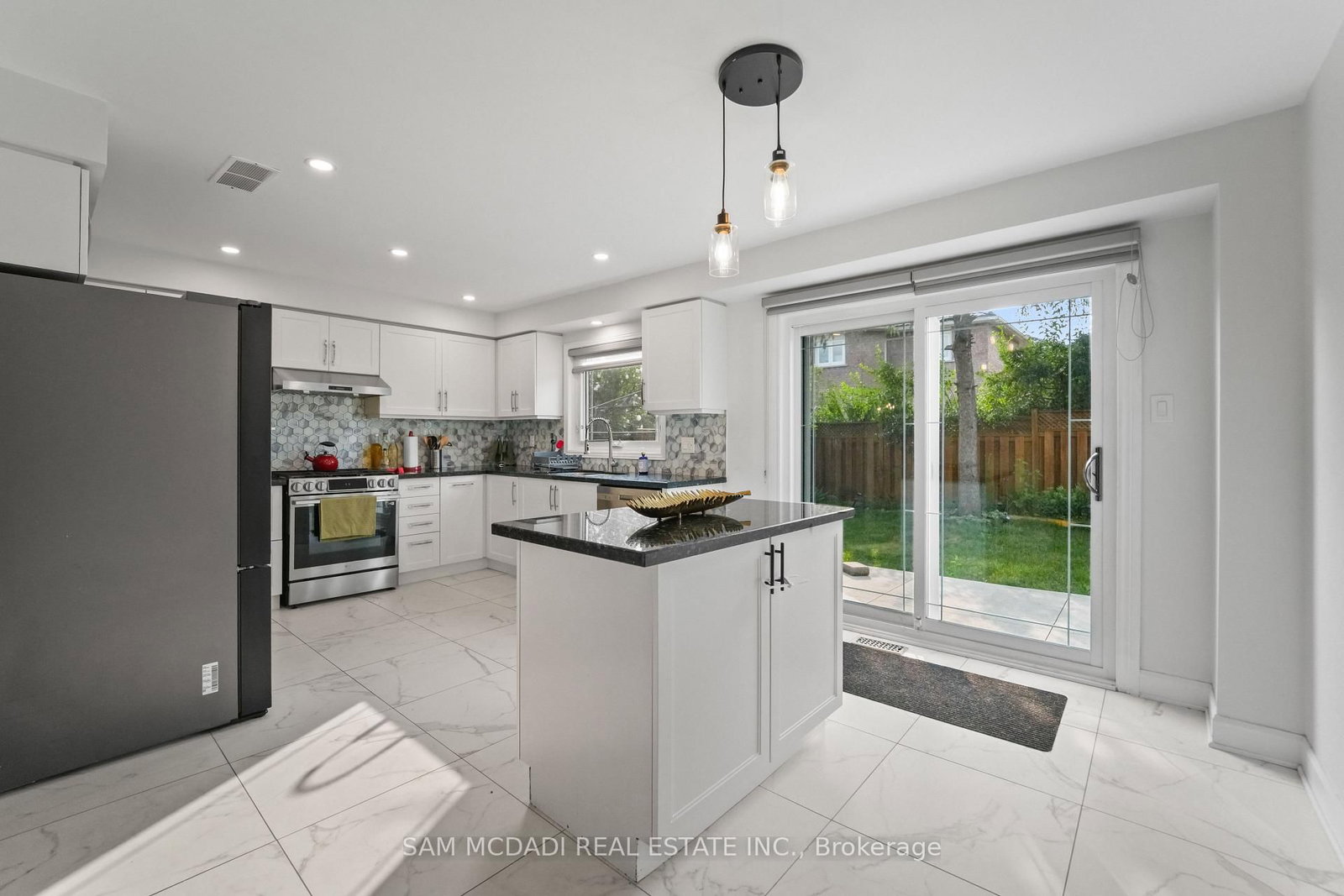 4778 Crystal Rose Drive • Mississauga, ON photo 11