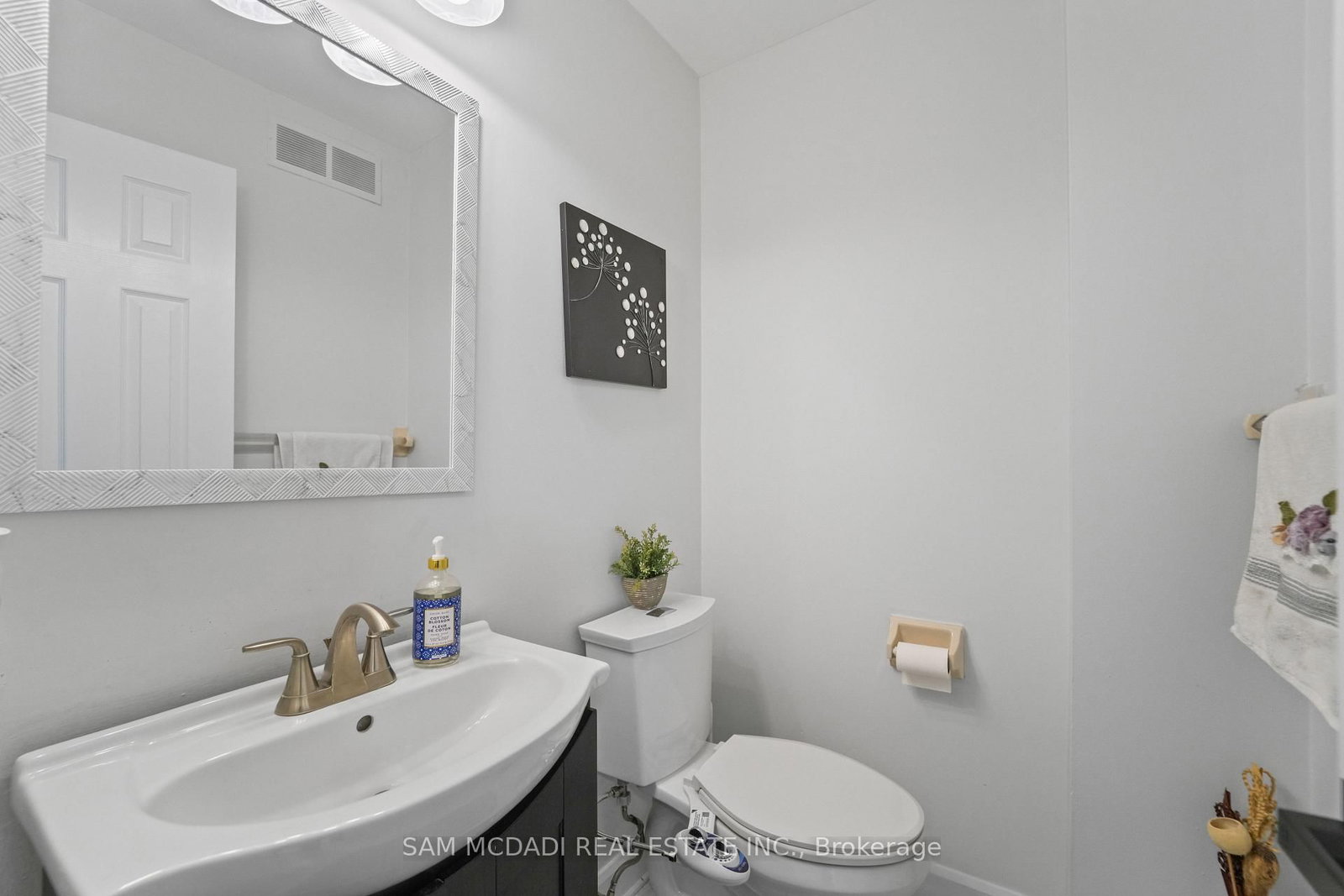 4778 Crystal Rose Drive • Mississauga, ON photo 18