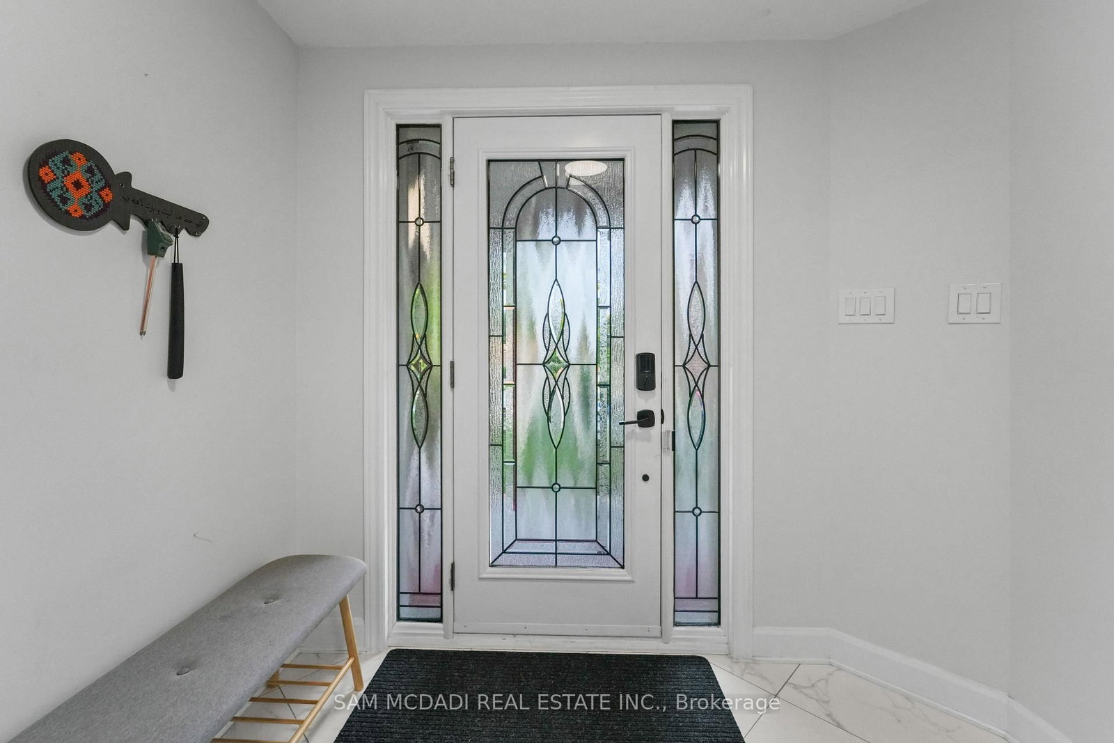 4778 Crystal Rose Drive • Mississauga, ON photo 3
