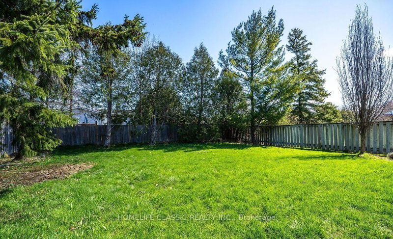 583 Elliott Crescent