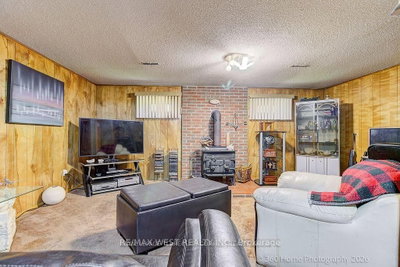 1583 Otterby Mississauga,ON L4X 1W8 — Photo 17