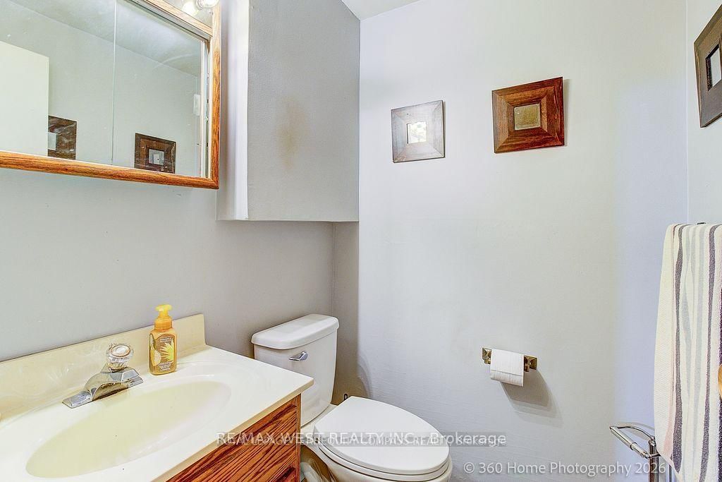 1583 Otterby Mississauga,ON L4X 1W8 — Photo 19