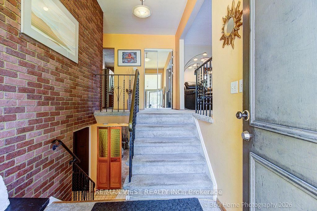 1583 Otterby Mississauga,ON L4X 1W8 — Photo 24