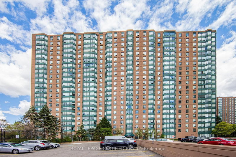 1605 - 135 Hillcrest Avenue