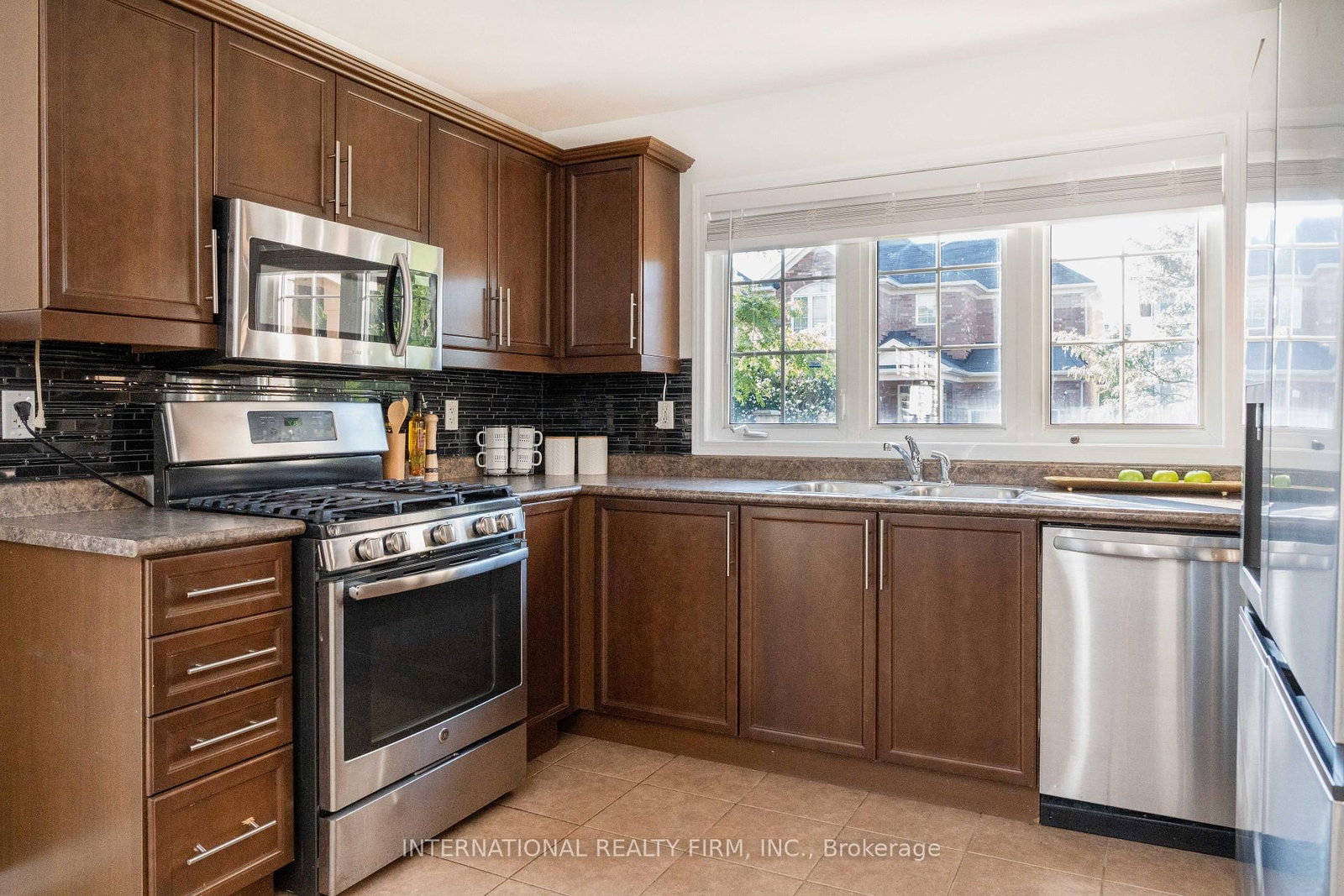 720 Stagg Gardens • Milton, ON photo 17