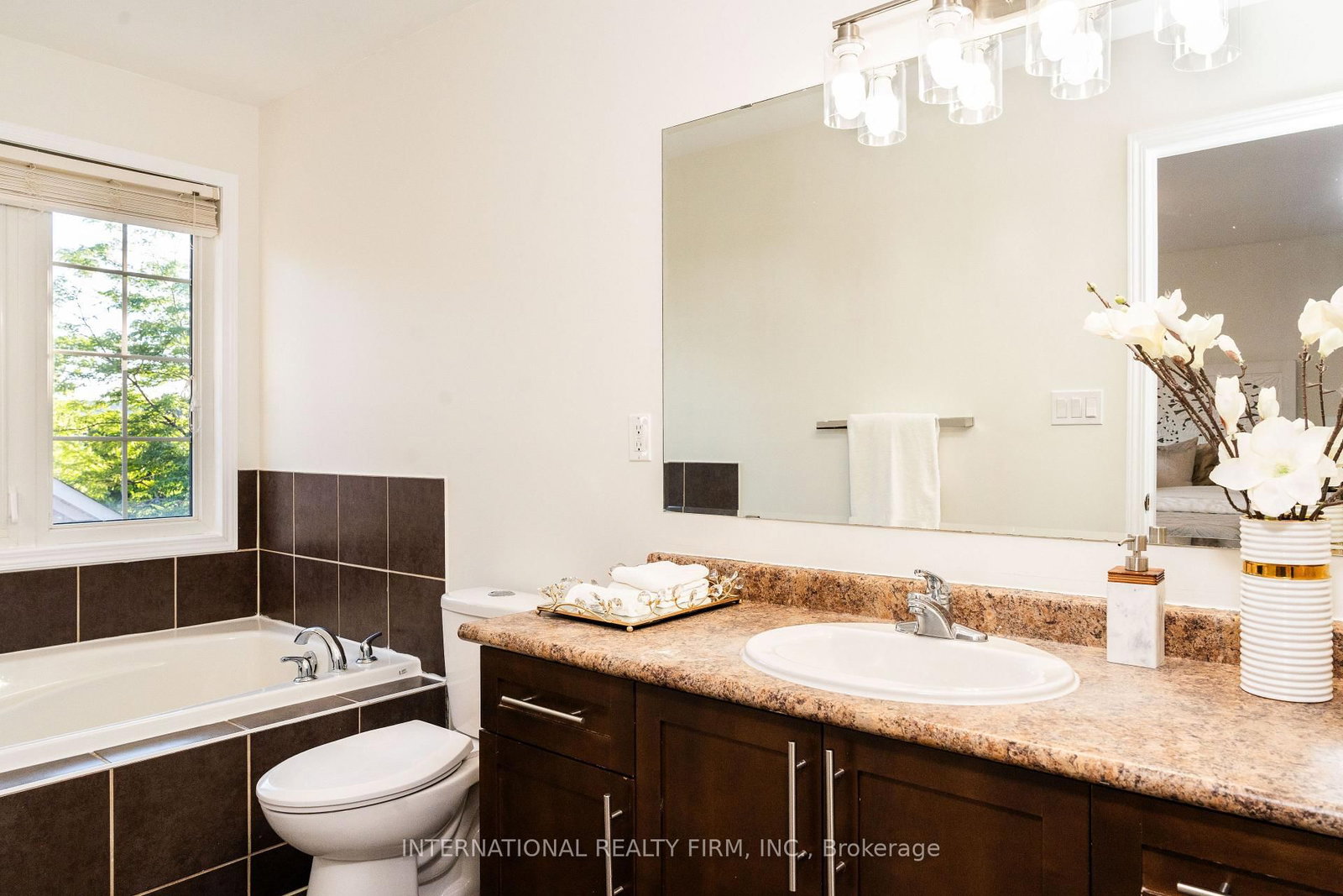 720 Stagg Gardens • Milton, ON photo 26