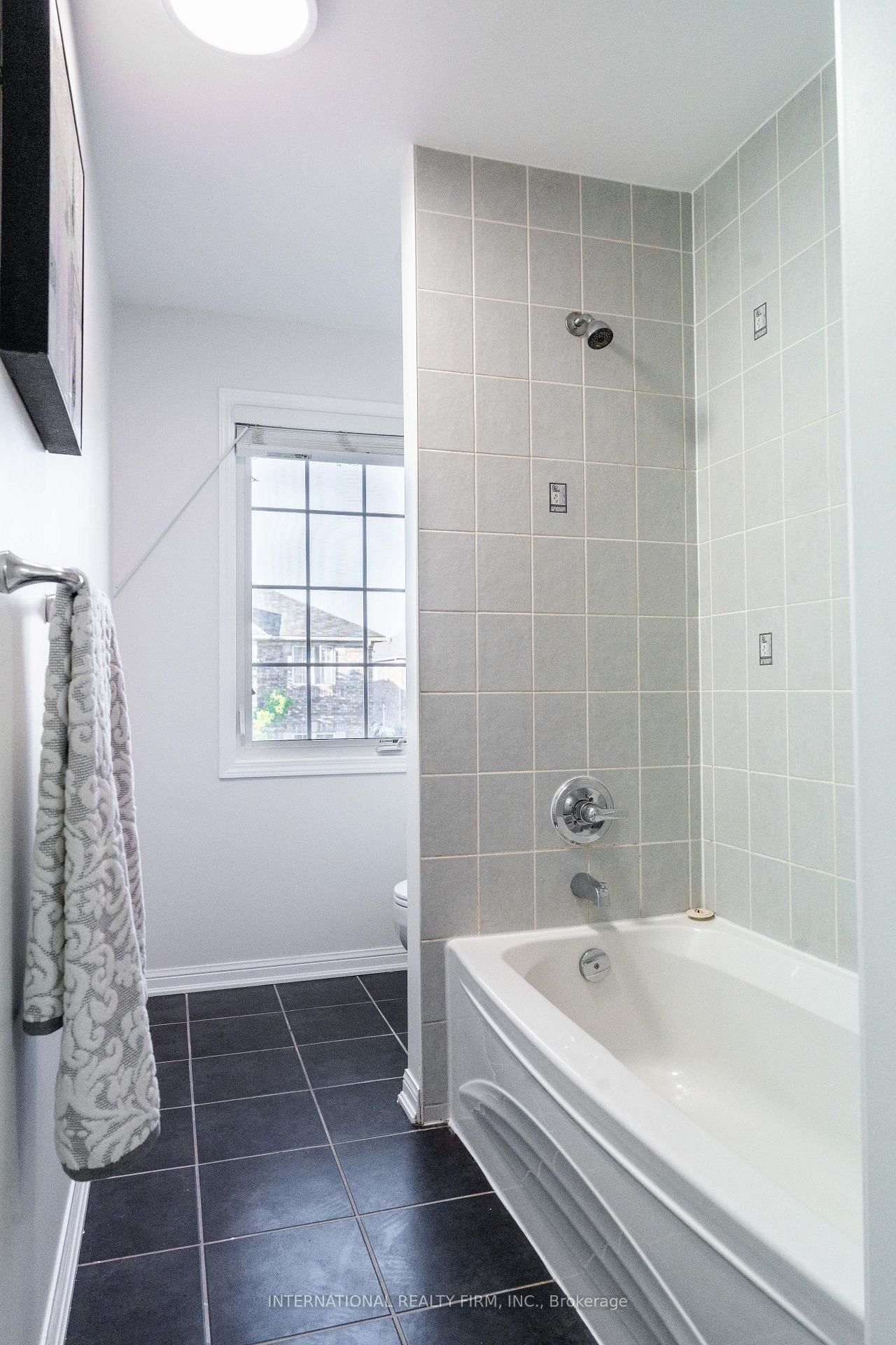 720 Stagg Gardens • Milton, ON photo 36