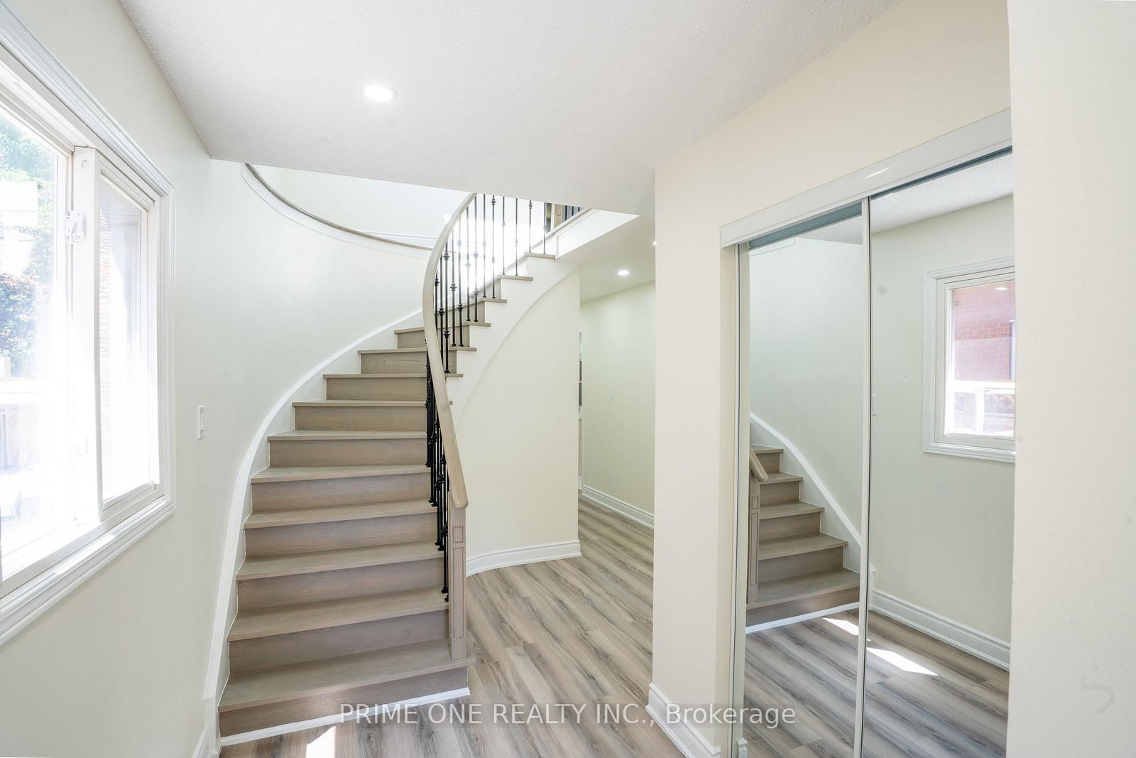 3290 Cambourne Crescent • Mississauga, ON photo 10