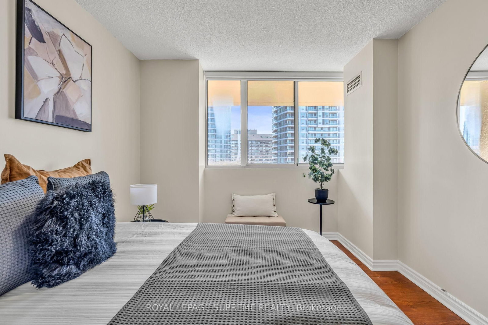 3590 Kaneff Crescent • #1907 • Mississauga, ON photo 30