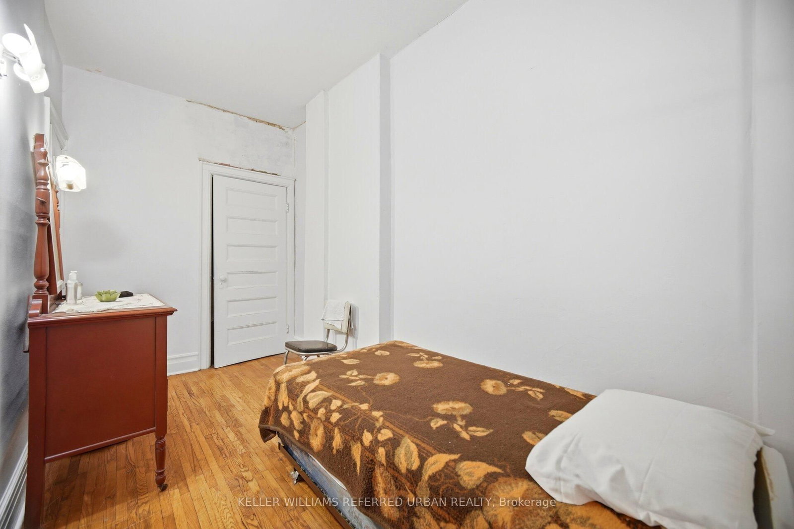 126 Close Avenue • Toronto, ON photo 14