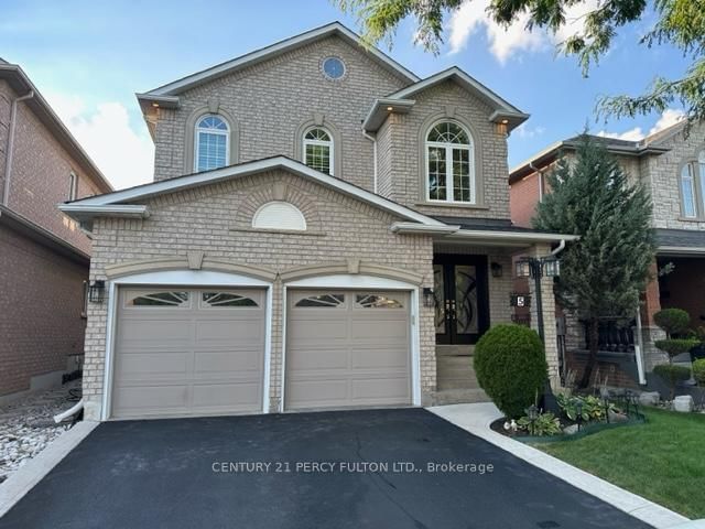 5 Hillpath Crescent