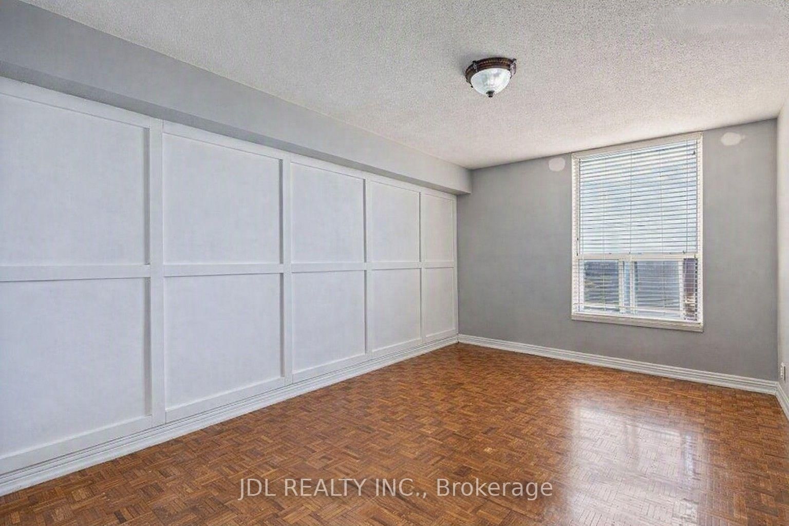 85 Emmett Avenue • #1807 • Toronto, ON photo 11