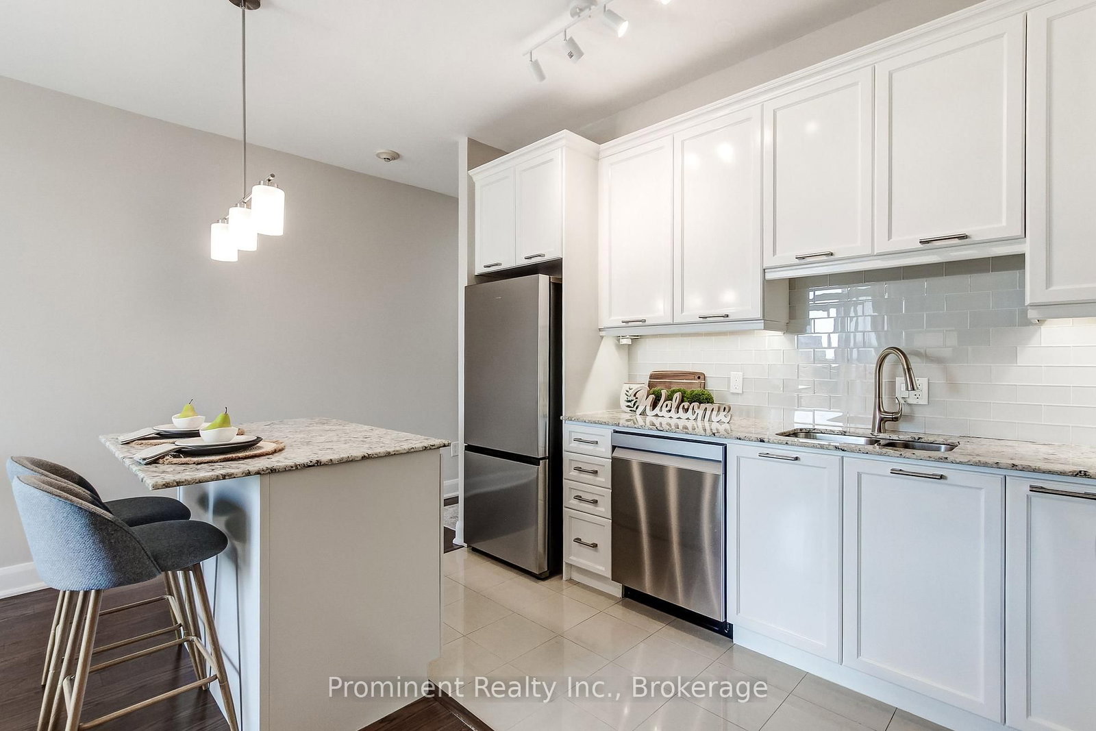 2470 Prince Michael Drive • #414 • Oakville, ON photo 15