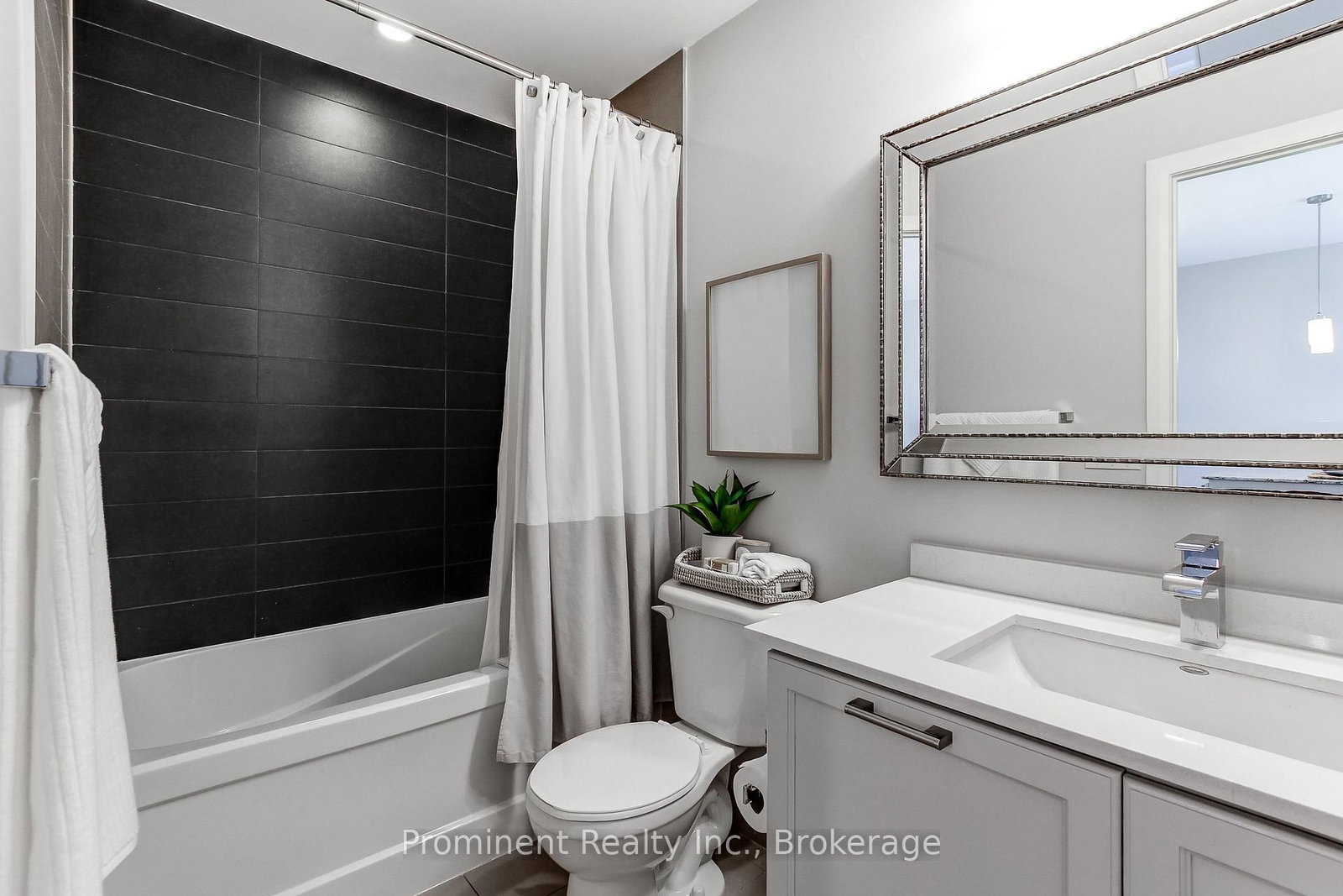 2470 Prince Michael Drive • #414 • Oakville, ON photo 22