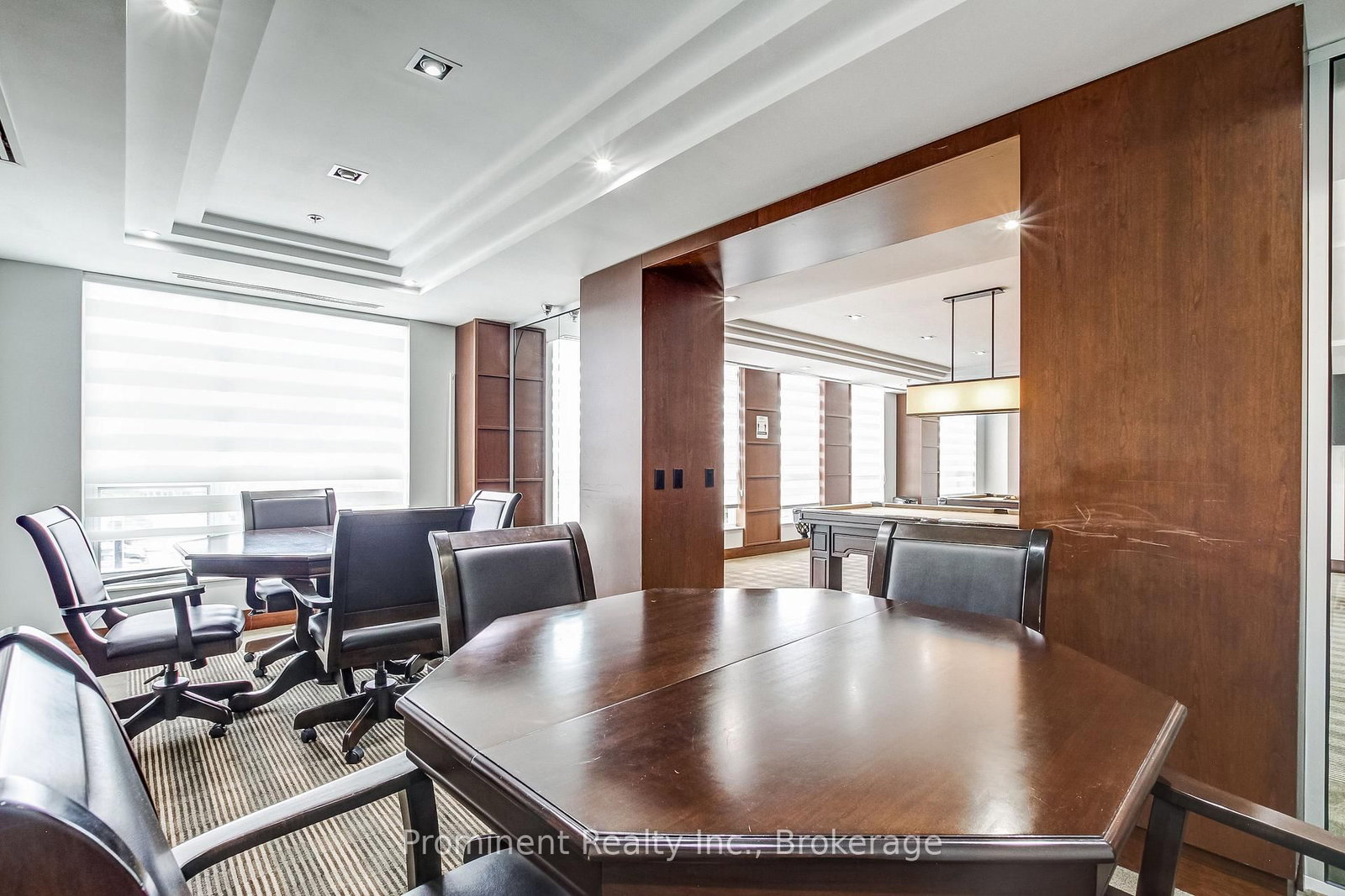 2470 Prince Michael Drive • #414 • Oakville, ON photo 34