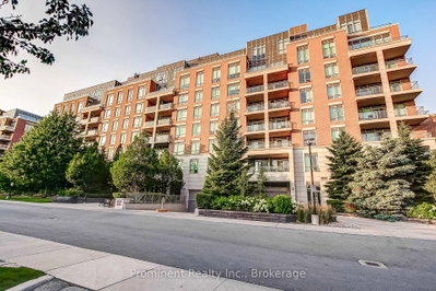2470 Prince Michael Drive • #414 • Oakville, ON photo 4
