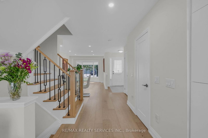 128 Seaside Circle