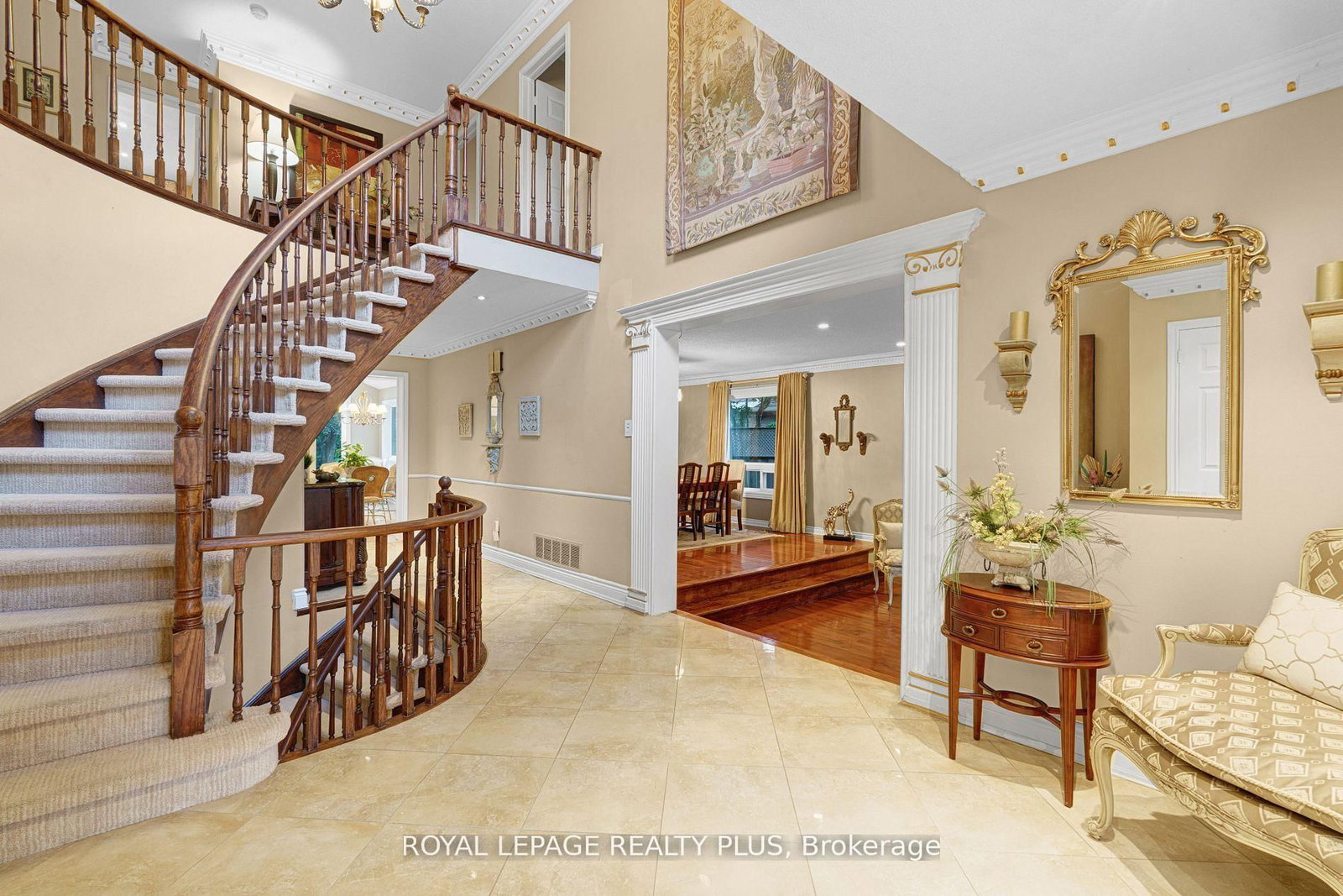1760 Featherston Court • Mississauga, ON photo 4