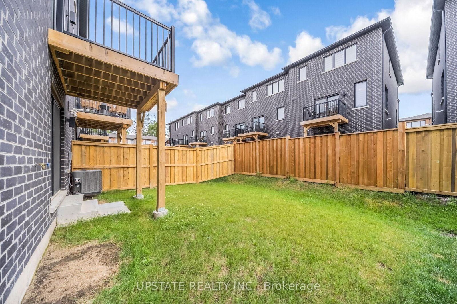 45 Humberstone Drive • Halton Hills, ON photo 39