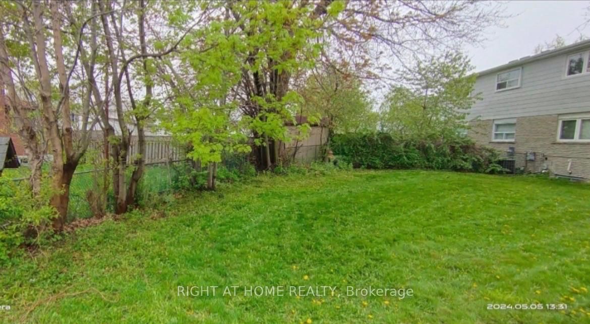 783 Consort Crescent, Mississauga 2