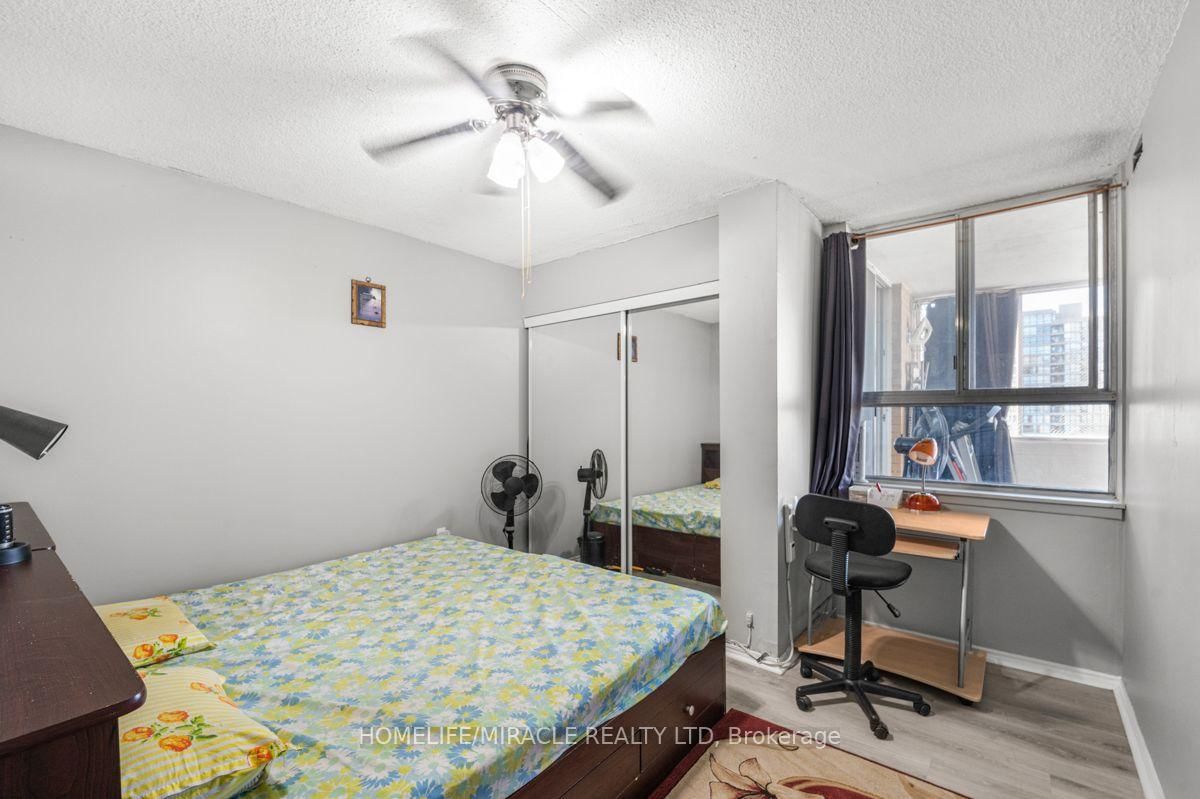 40 Panorama Court • #903 • Toronto, ON photo 29