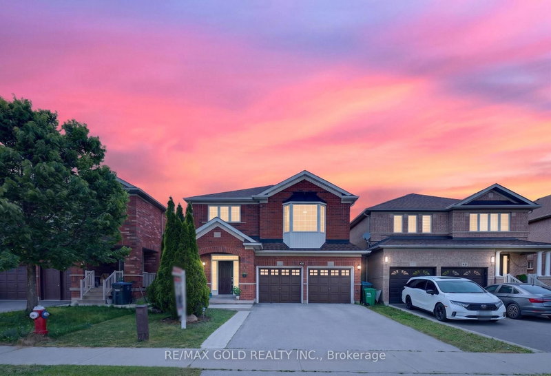 40 Dunure Crescent