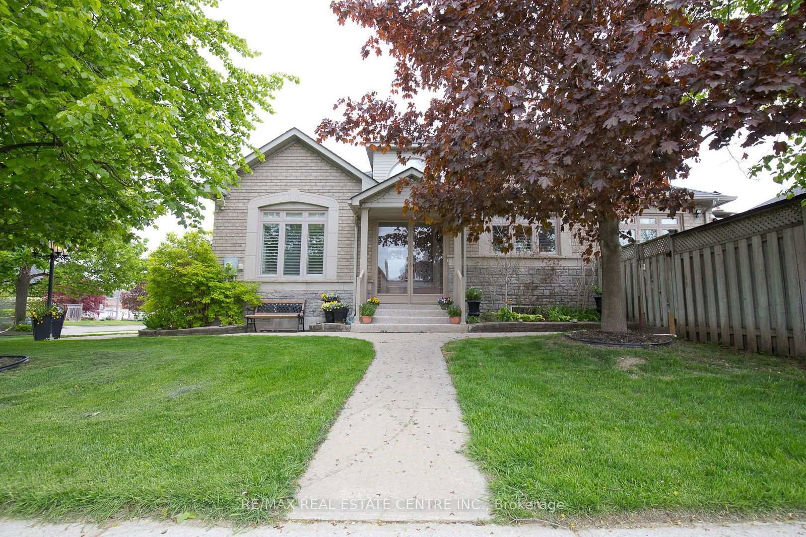1 Kirkwood Crescent • Caledon, ON photo 4