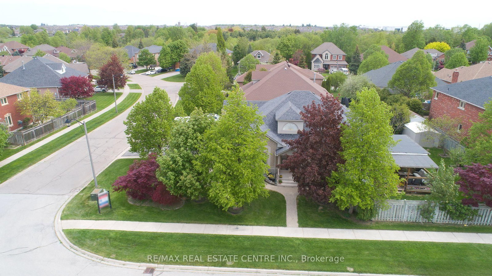 1 Kirkwood Crescent • Caledon, ON photo 6