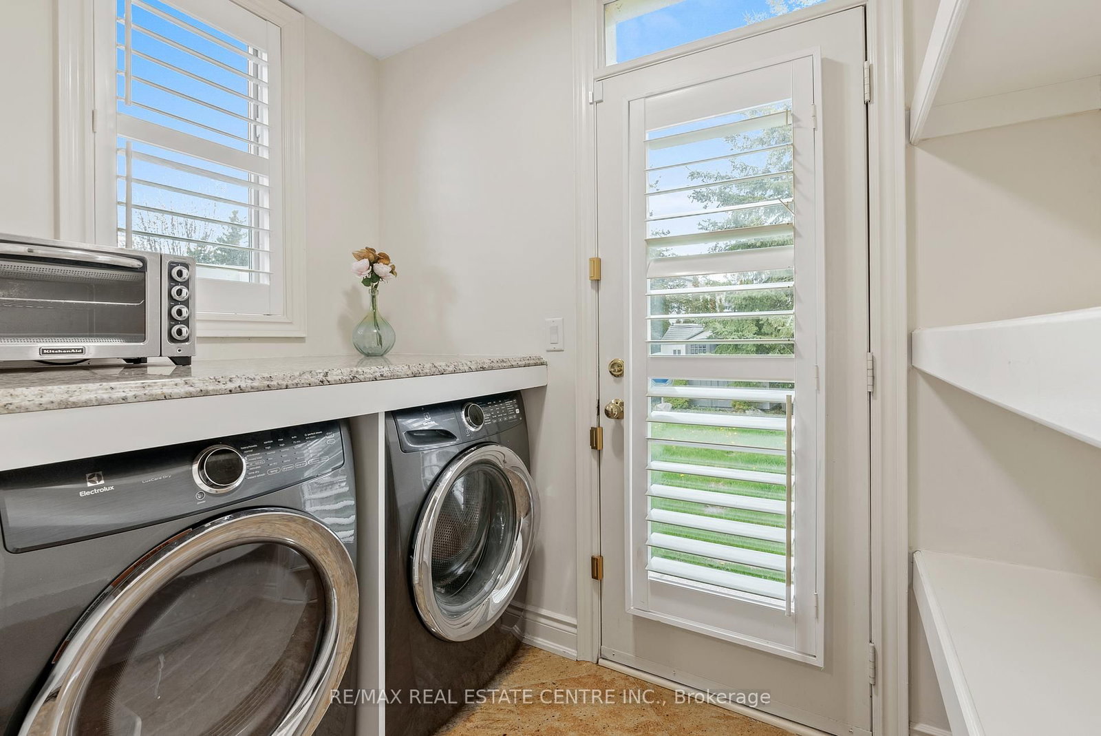 645 Cranleigh Court • Mississauga, ON photo 21