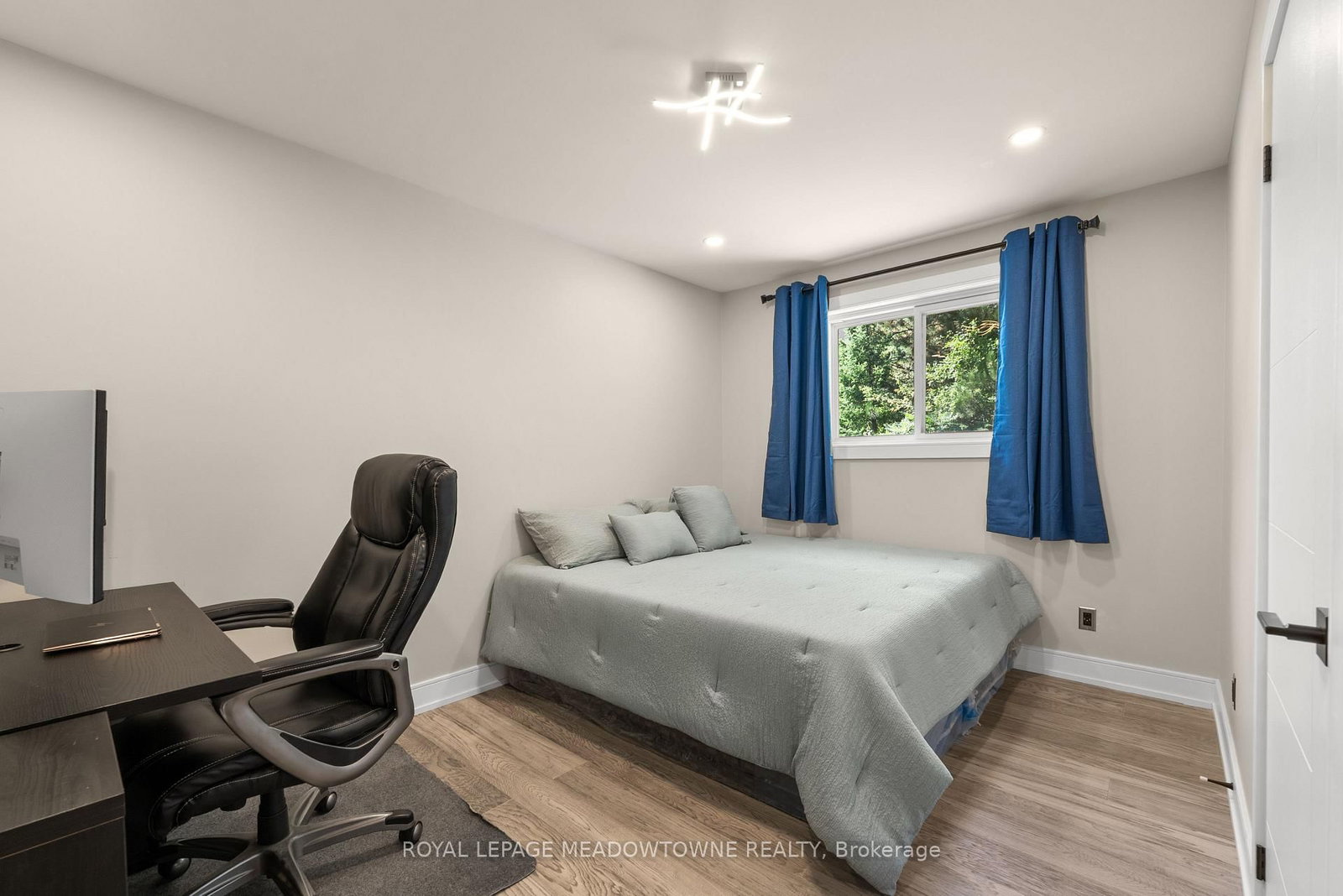 1268 Forest Hill • Oakville, ON photo 21