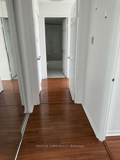 250 Webb Mississauga,ON L5B 3Z4 — Photo 15