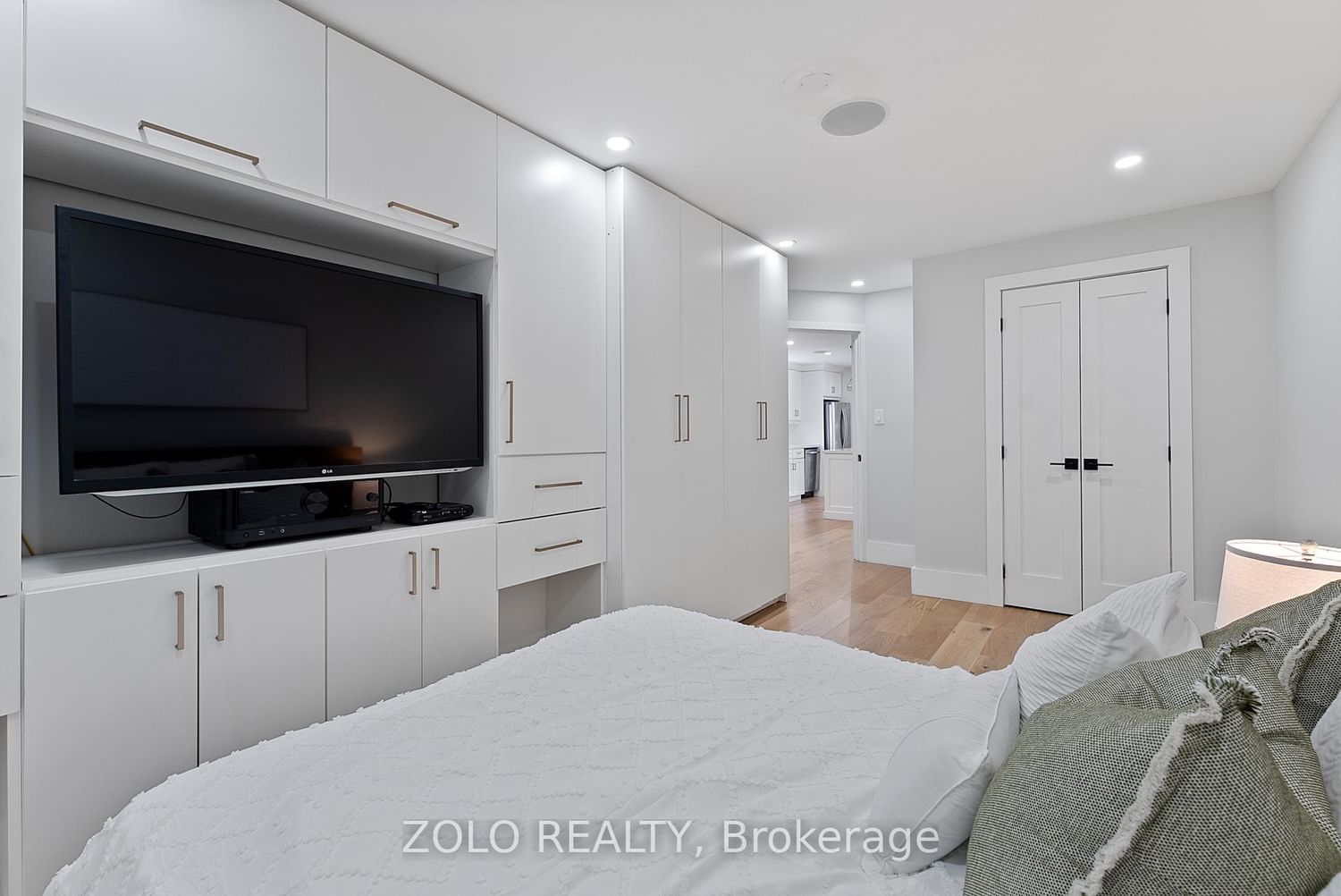 97 Ennerdale Road • Toronto, ON photo 20