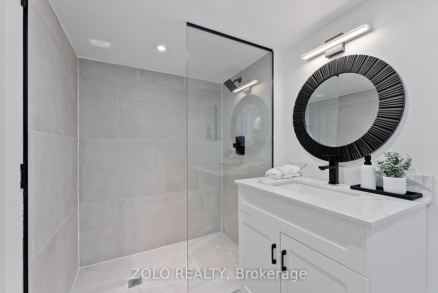 97 Ennerdale Road • Toronto, ON photo 27