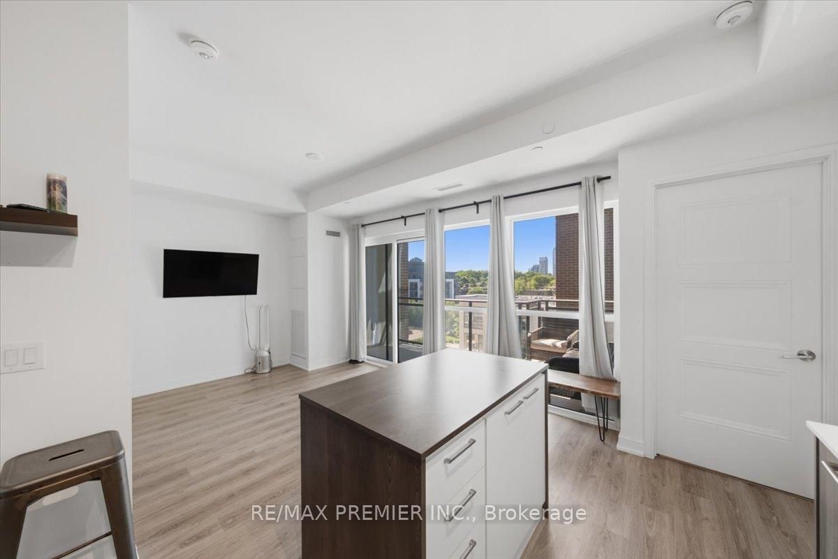25 Neighbourhood Lane • #515 • Toronto, ON photo 15