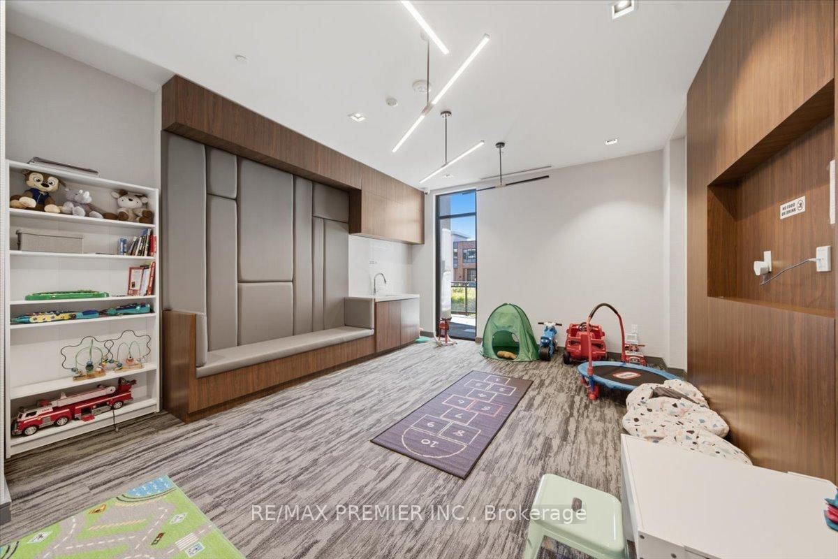 25 Neighbourhood Lane • #515 • Toronto, ON photo 25