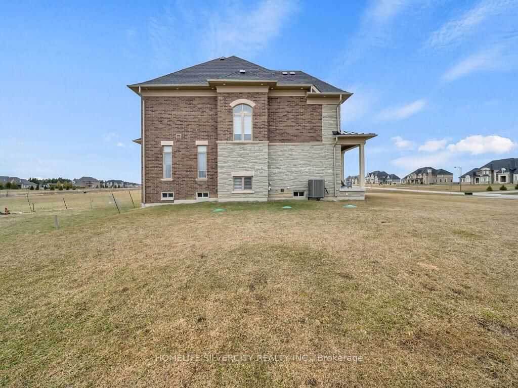 255 Amos Drive • Caledon, ON photo 36