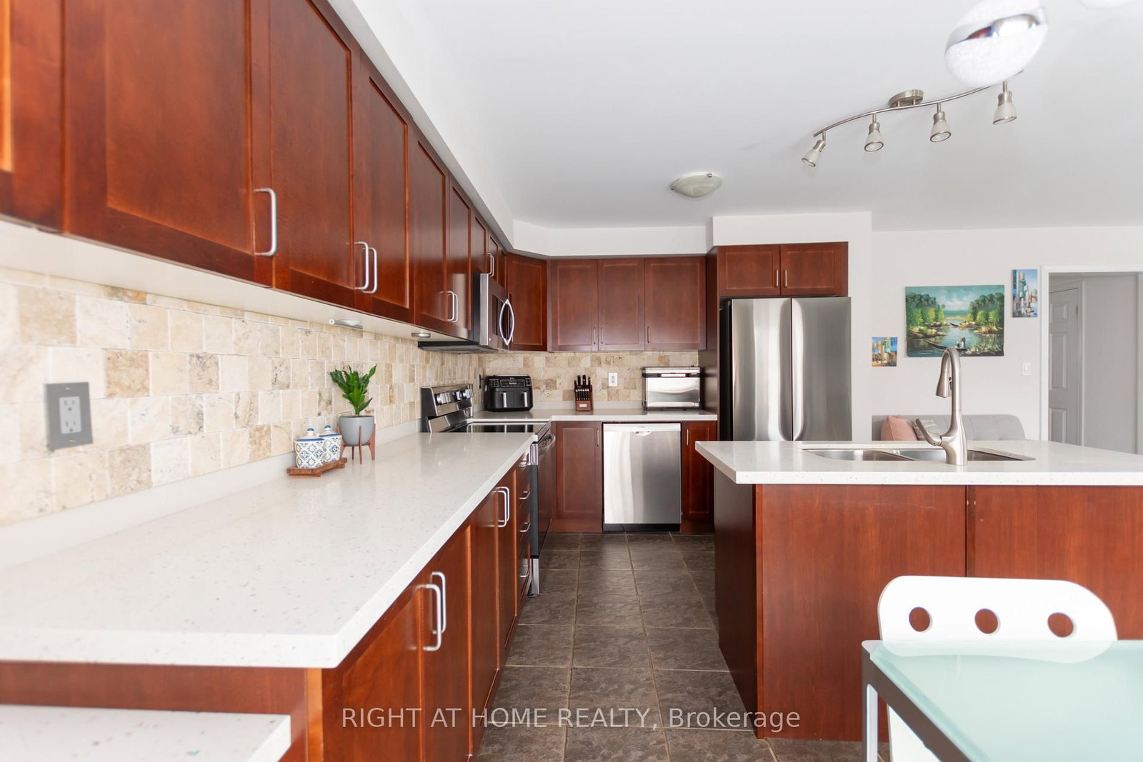 221 Prosser Circle • Milton, ON photo 17