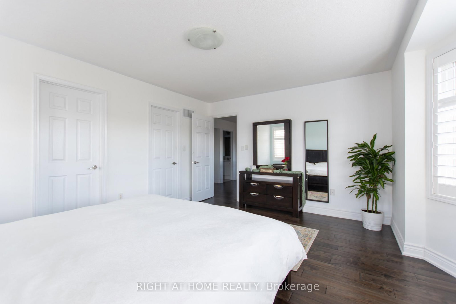 221 Prosser Circle • Milton, ON photo 31