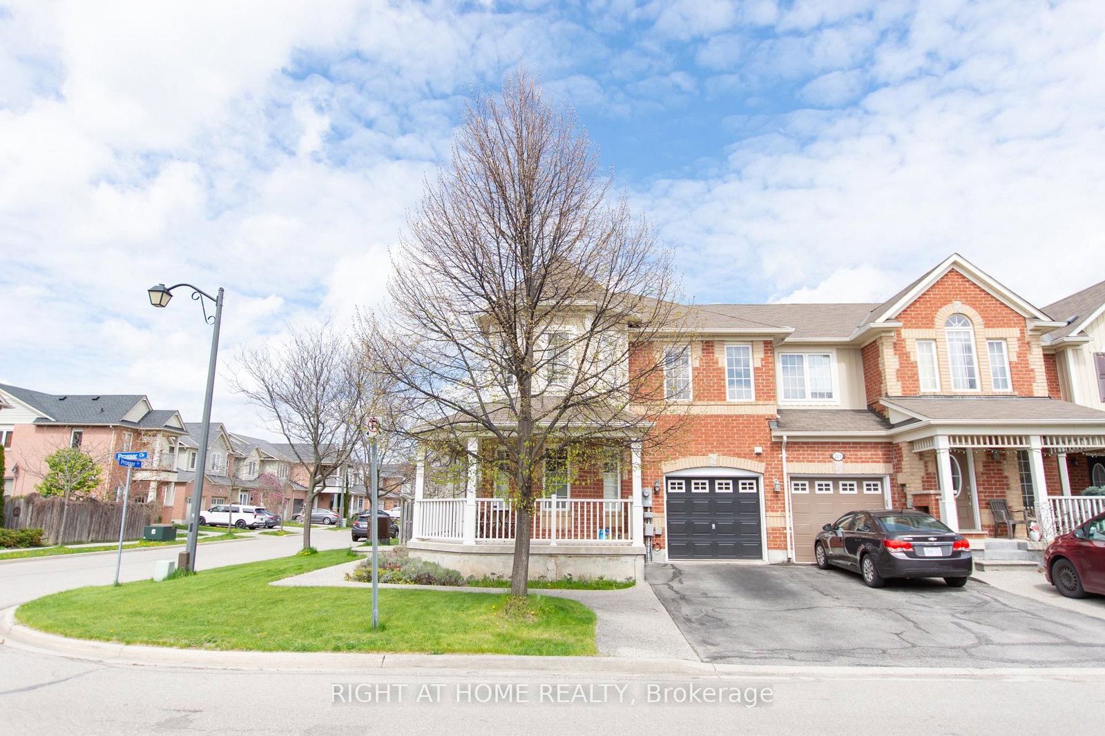 221 Prosser Circle • Milton, ON photo 6