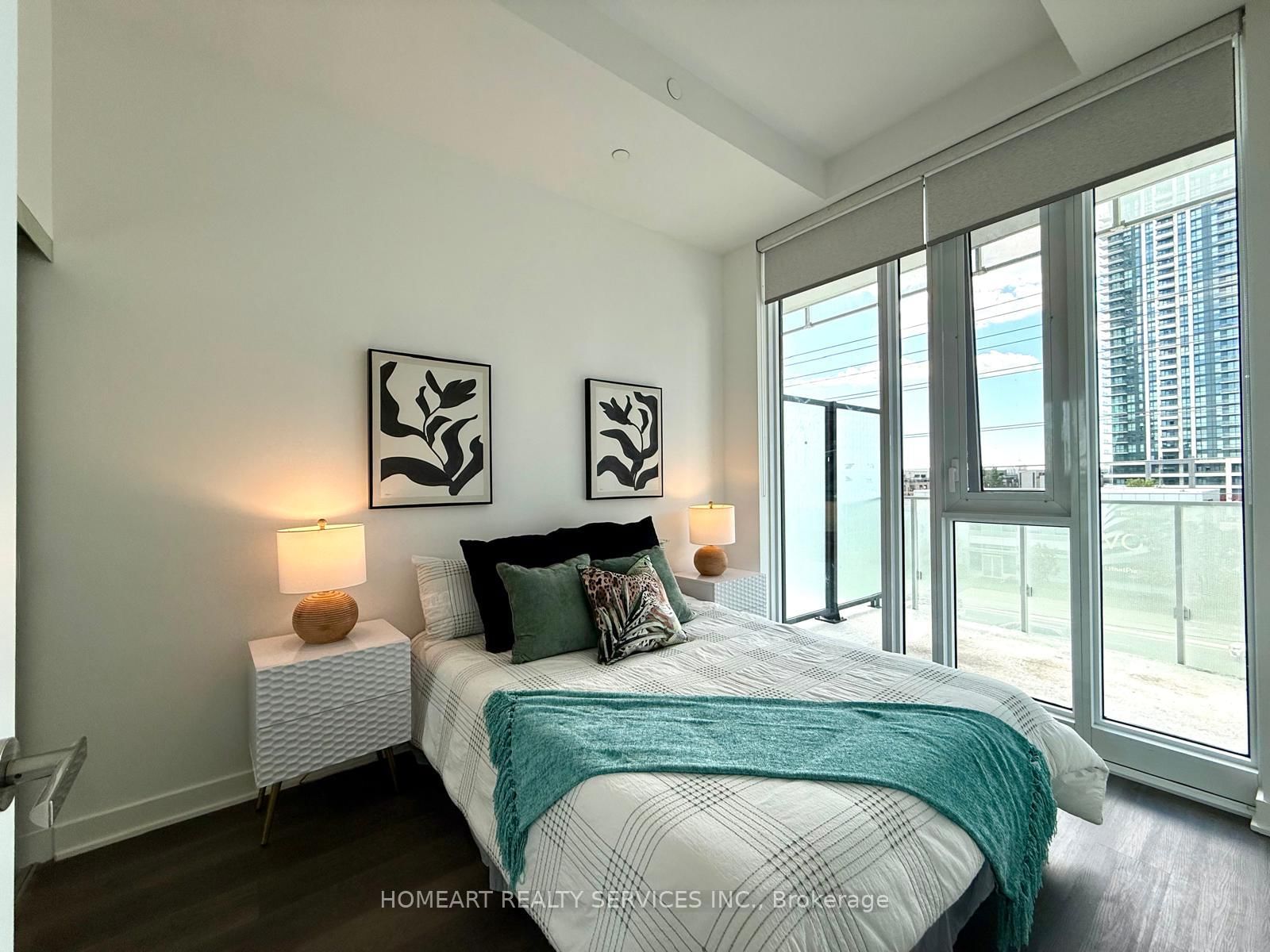 3900 Confederation Parkway • #309 • Mississauga, ON photo 14